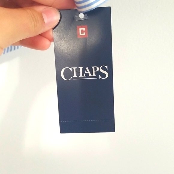 CHAPS BUTTON DOWN SHIRT​​​​​ - Picture 3 of 5